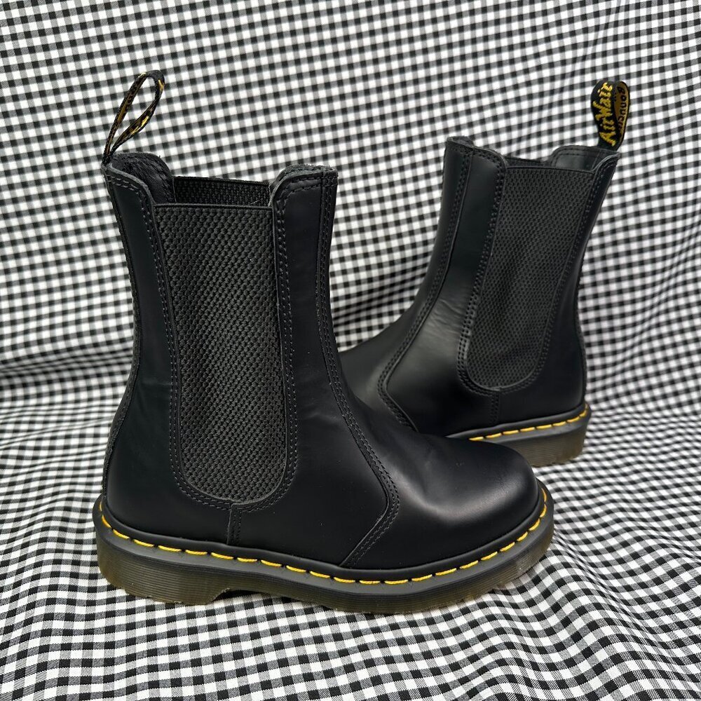 Dr Martens Women's 2976 Hi Leather Chelsea Tall Neutral Boots Black Women's US 6
